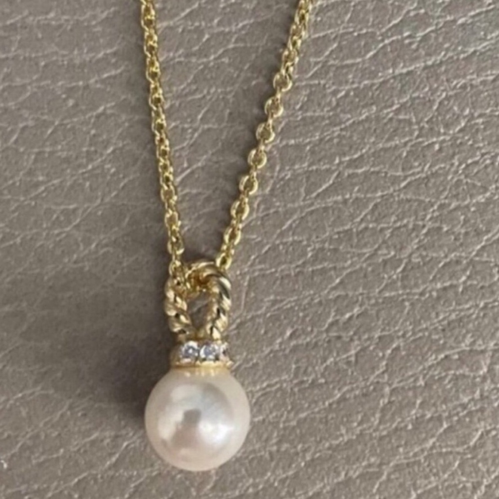 David Yurman Gold Necklace with Pearl Pendant